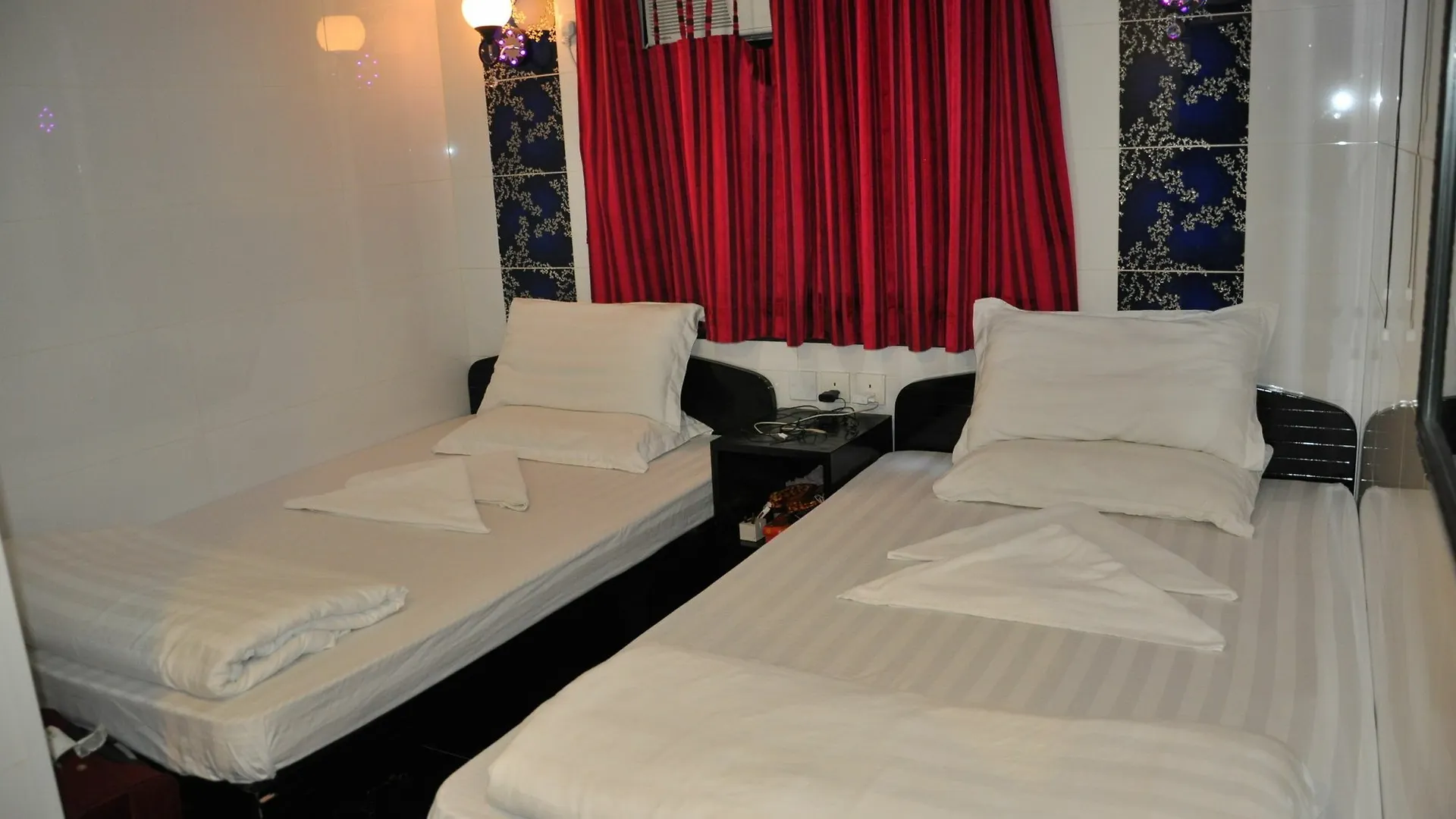Hotel New Guangzhou Guesthouse - Hostel Kowloon