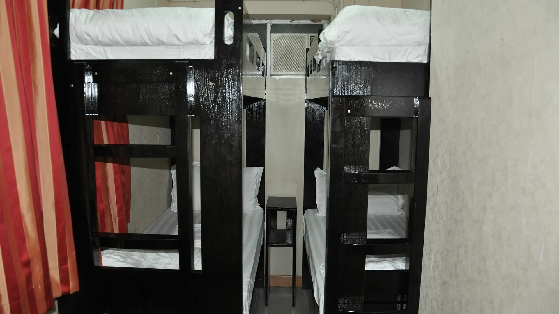 New Guangzhou Guesthouse - Hostel Kowloon  0*, Kowloon (Hong Kong) China