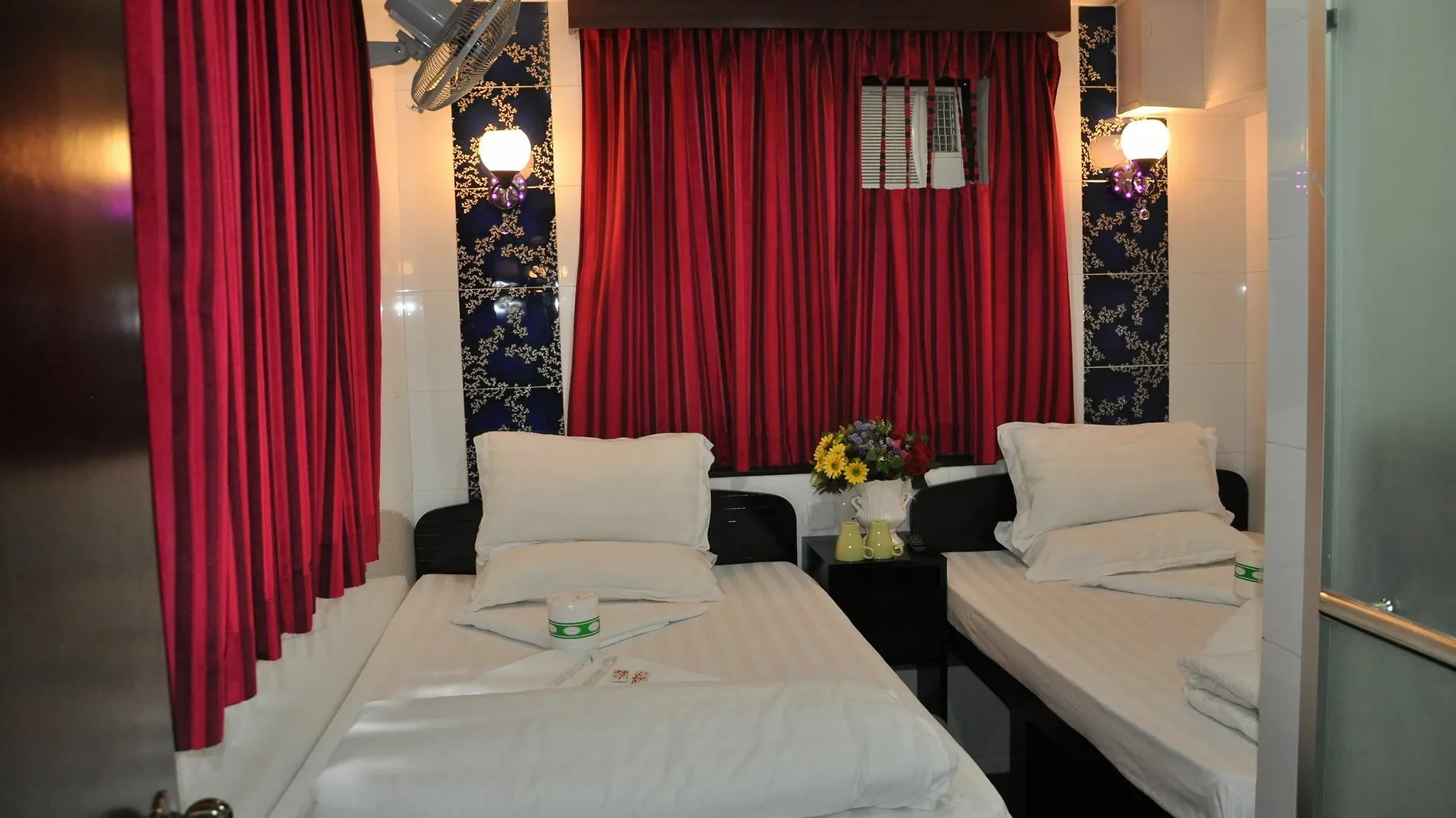 New Guangzhou Guesthouse - Hostel Kowloon  Hotel