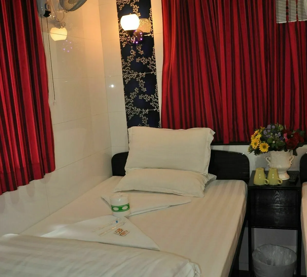 New Guangzhou Guesthouse - Hostel Kowloon  0*, Kowloon (Hong Kong) China