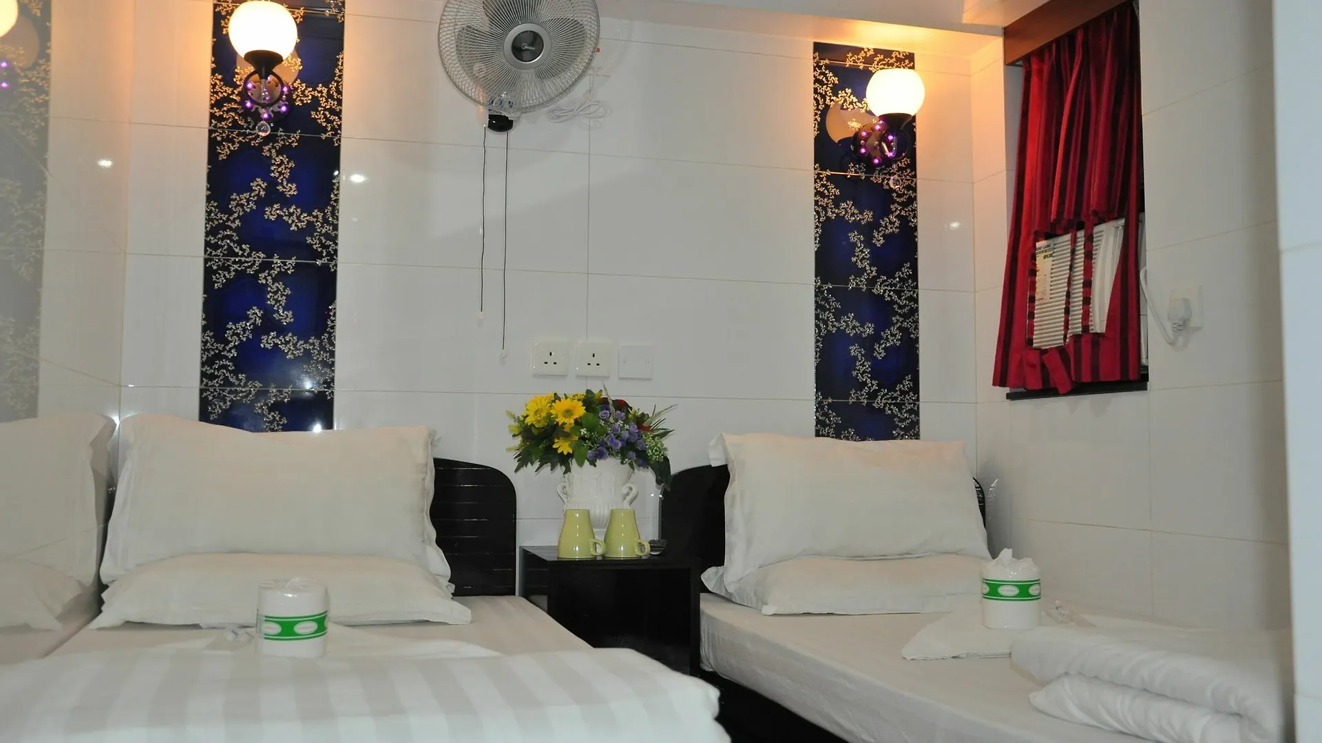 Hotel New Guangzhou Guesthouse - Hostel Kowloon  China