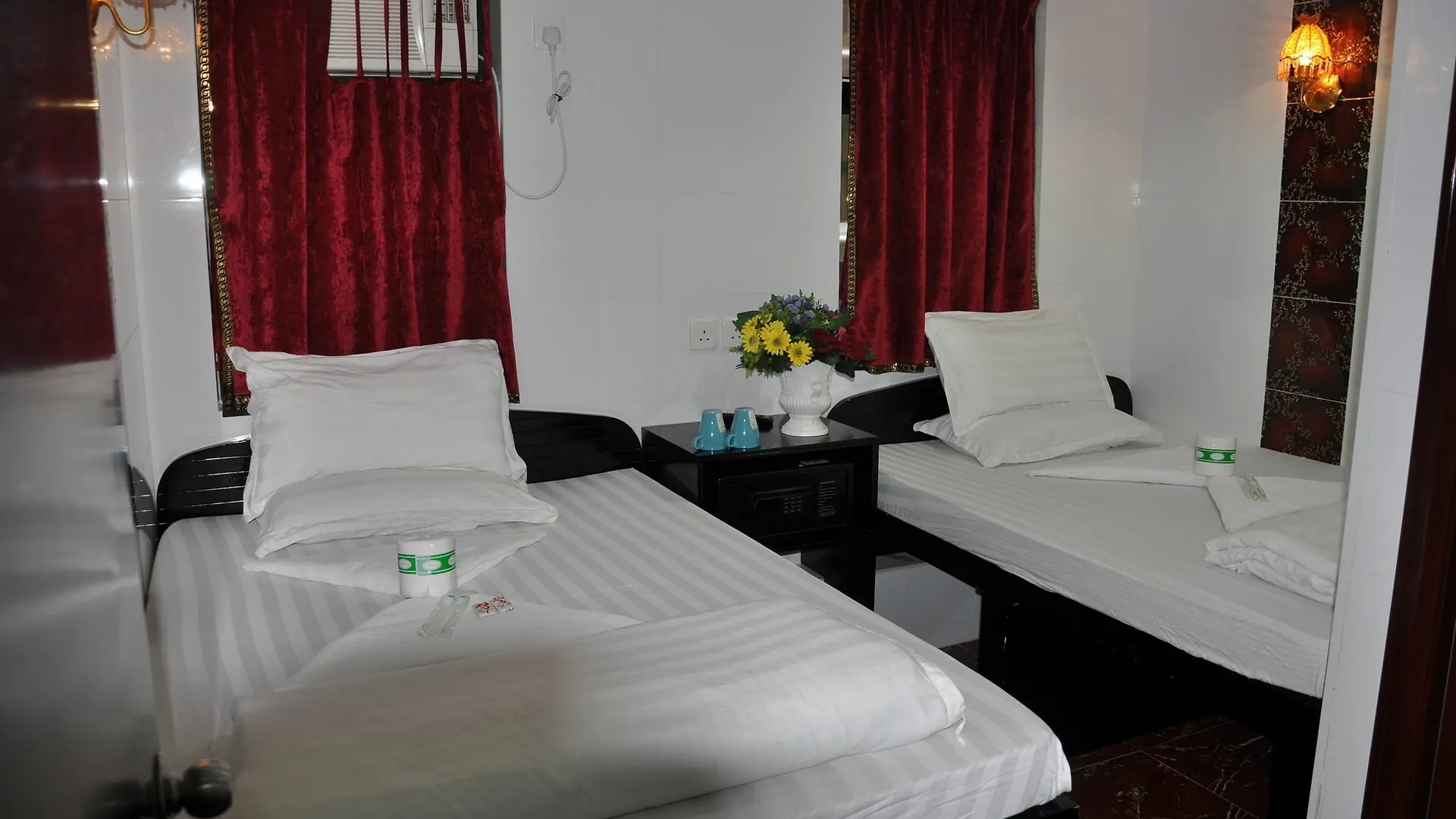 New Guangzhou Guesthouse - Hostel Kowloon